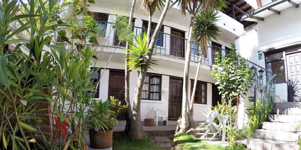 Hostal L'Auberge Inn Κίτο Εξωτερικό φωτογραφία