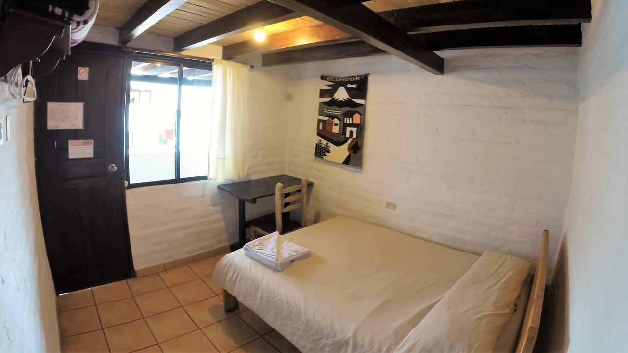 Hostal L'Auberge Inn Κίτο Εξωτερικό φωτογραφία